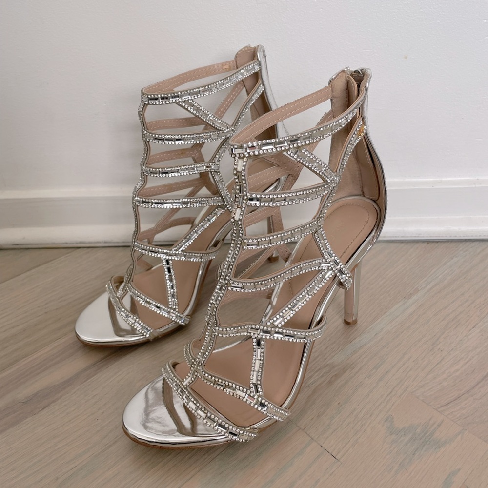 Silver Rhinestone Aldo Heels Size 7 (runs large, they fit for normally size 7.5)